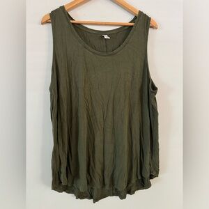 Green Old Navy Tank